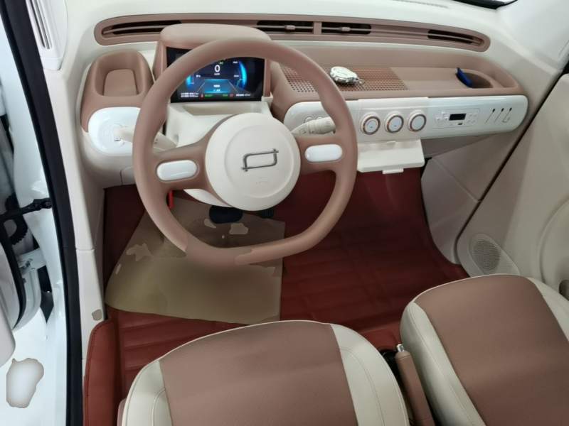 Used Bestune Pony 2026 Model 222km Shining Horse — 9
