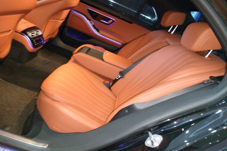 Used Mercedes-Benz S-Class 2021 S 400 L Business Model Left Rear Seat