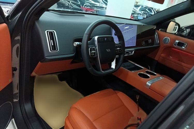 Used Li Auto L6 2024 Pro Model Center Console