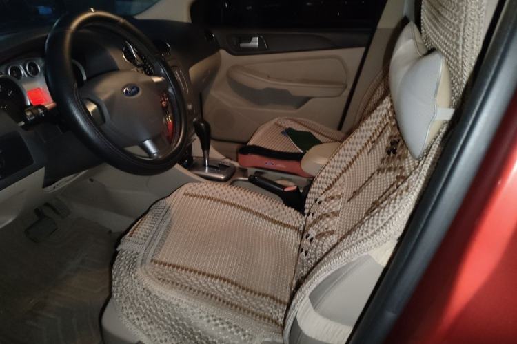 Used Ford Focus 2013 Hatchback Classic 1.8L Automatic Fashion Edition