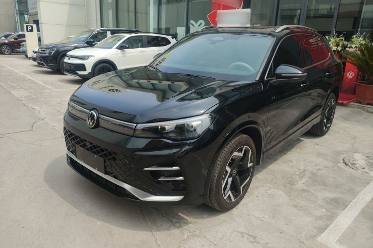 Used Volkswagen Tiguan L 2025 PRO 380TSI Two-Wheel-Drive R-Line Smart Edition