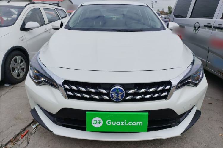 Used Venucia D60 2020 1.6L Entry Manual Comfort Edition
