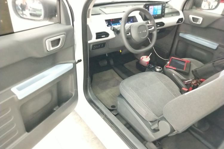 Used Geely Galaxy Panda 2024 Panda Mini 200km Longteng PRO Edition Driver Seat