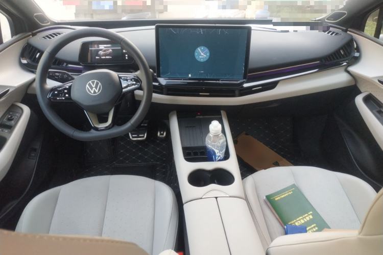 Used Volkswagen ID.UNYX 2025 Ultra Model Center Console