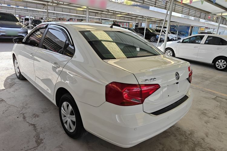 Used Volkswagen Jetta 2017 1.4L Manual Fashion Edition