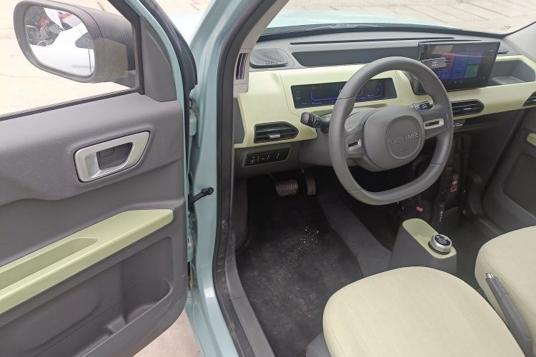 Used Geely Galaxy Panda 2023 Panda Mini 120km Super Cute Bear