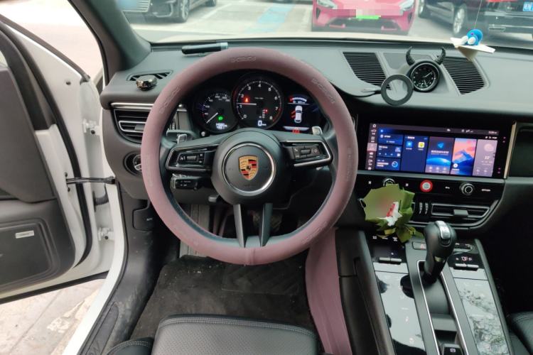 Used Porsche Macan 2023 Macan 2.0T