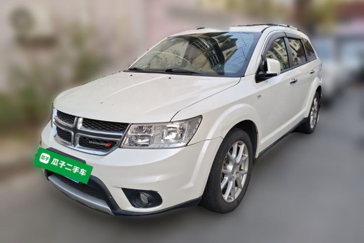 Used Dodge Journey 2013 2.4L Two-Wheel Drive Luxury Version