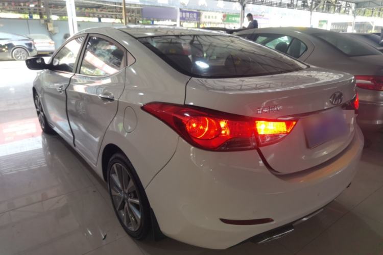 Used Hyundai Elantra (5th Generation / Langdong) 2015 1.6L Automatic Leading Model