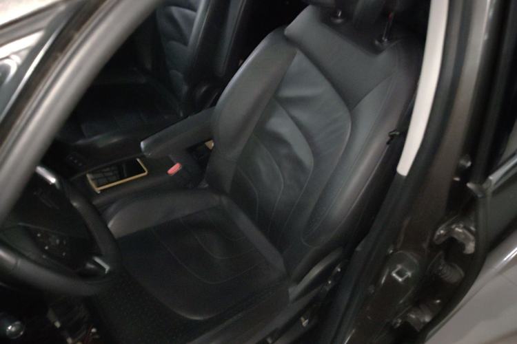 Used Citroen C4 Picasso 2015 1.6T Luxury 5-Seat Model
