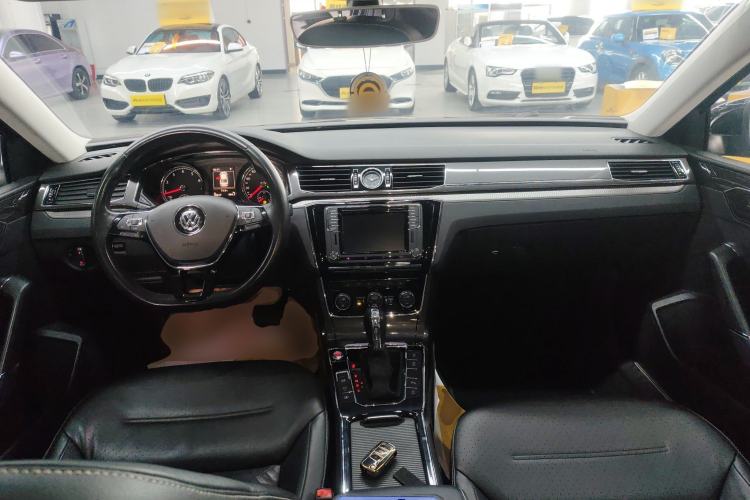 Used Volkswagen Passat 2016 330TSI DSG Prestige Edition
