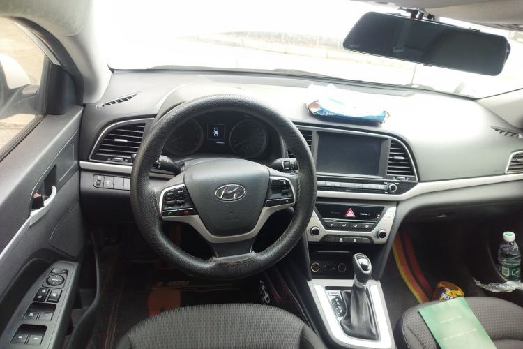 Used Hyundai Elantra (6th Generation / Lingdong) 2016 1.6L Automatic ZhiXuan – Elite Version Steering Wheel