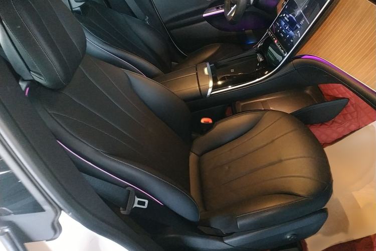 Used Mercedes-Benz EQE 2022 350 Luxury Edition
