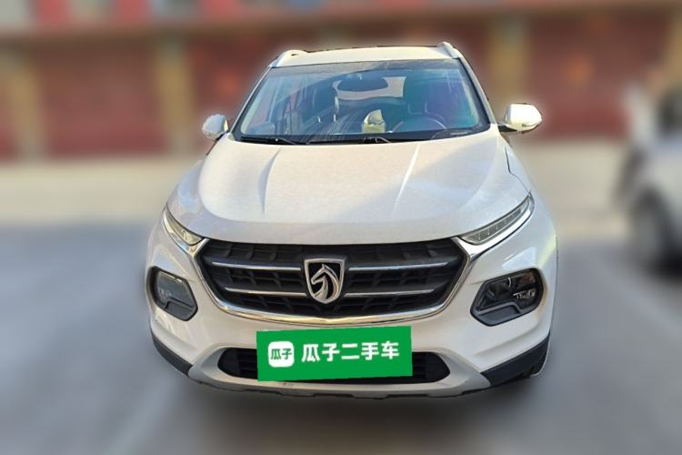 Used Baojun 510 2017 1.5L Manual Fashion Model Front