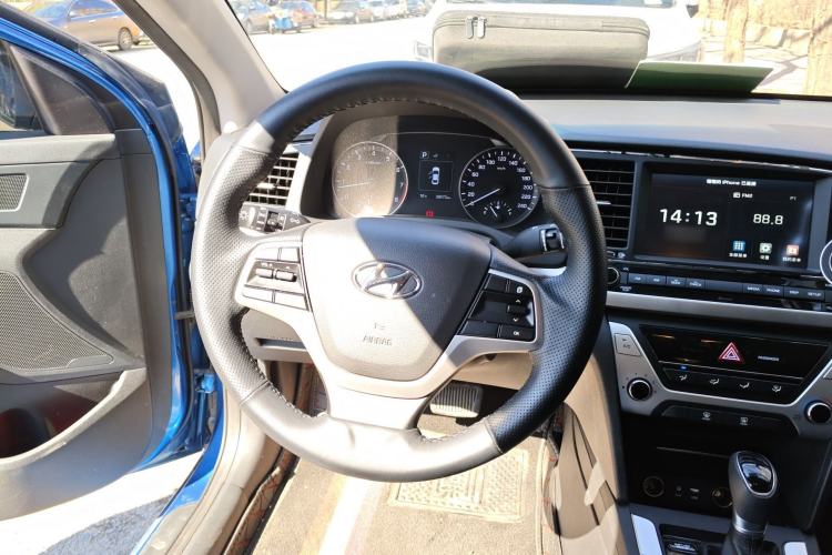 Used Hyundai Elantra (6th Generation / Lingdong) 2016 1.6L Automatic ZhiXuan – Elite Version Steering Wheel