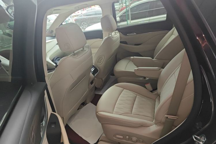 Used Buick Enclave 2022 652T 4x4 Avenir 6-Seater
