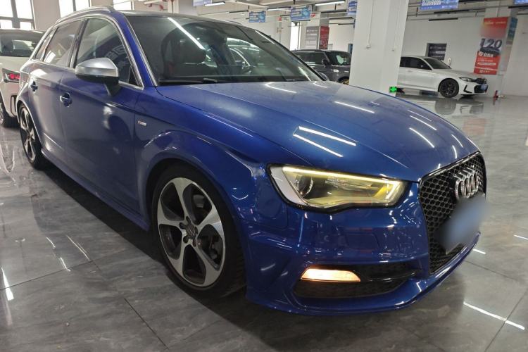 Used Audi A3 2015 Sportback 45 TFSI S line sports model Front Right 45 Deg