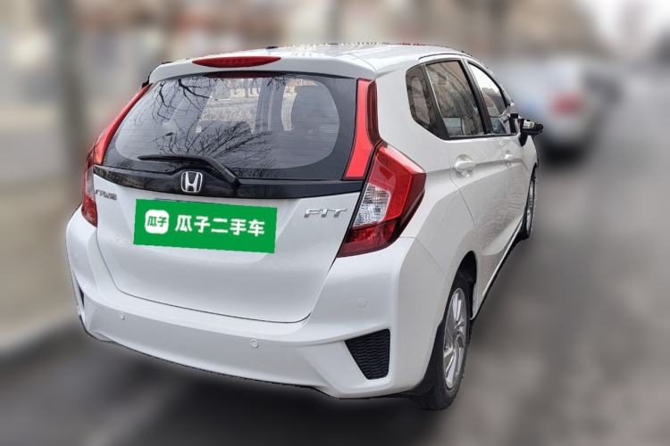 Used Honda Fit 2016 1.5L SES CVT Fashion Sunroof Edition Rear Right 45 Deg