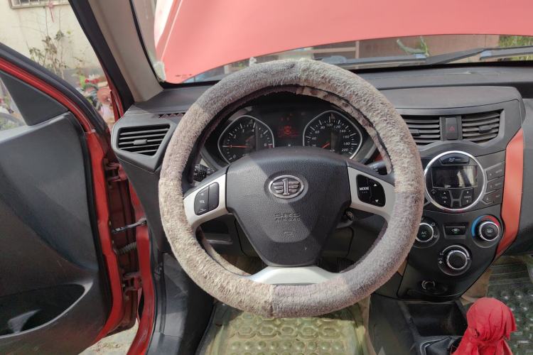 Used FAW Xiali N7 2014 1.3L Manual Sport Luxury Model