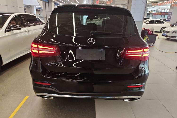 Used Mercedes-Benz GLC 2017 GLC 260 4MATIC Luxury Model
