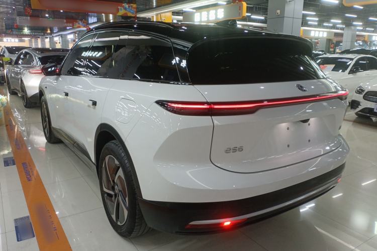 Used Nio ES6 2024 75 kWh
