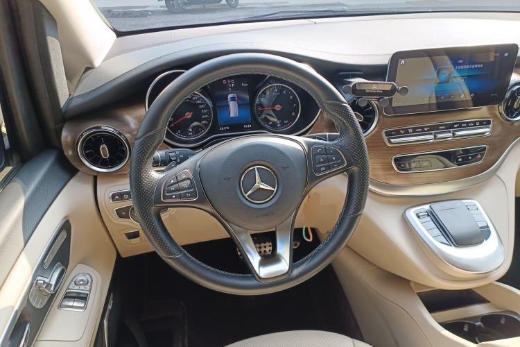 Used Mercedes-Benz V-Class 2020 V 260 Prestige Edition