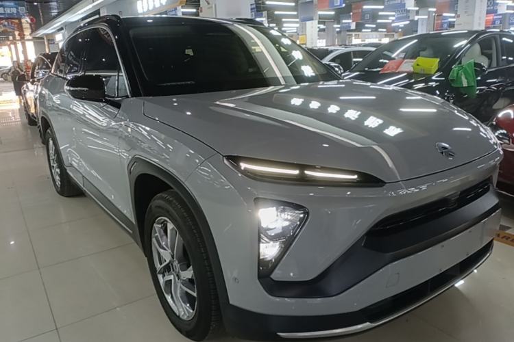 Used Nio ES6 2020 420 km Sport Edition Front Right 45 Deg