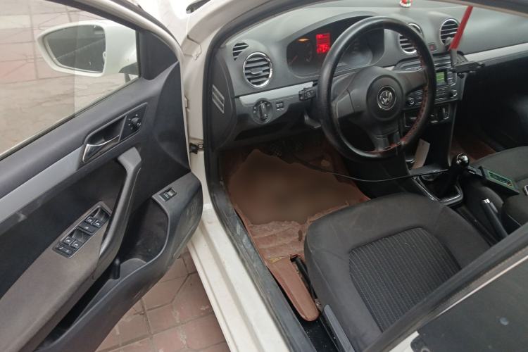 Used Volkswagen Jetta 2015 Zhuihui Edition 1.6L Manual Comfort Model