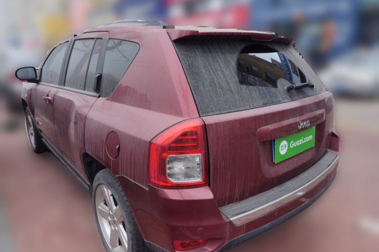 Used Jeep Compass 2012 2.0L two-wheel drive luxury version