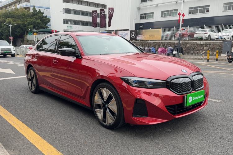 Used BMW i3 2023 eDrive 40 L Midnight Sports Package
