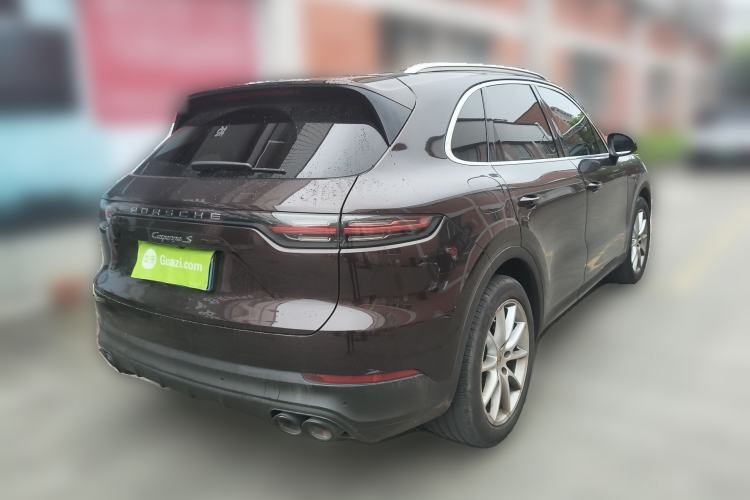 Used Porsche Cayenne 2019 Cayenne 3.0T Rear Right 45 Deg