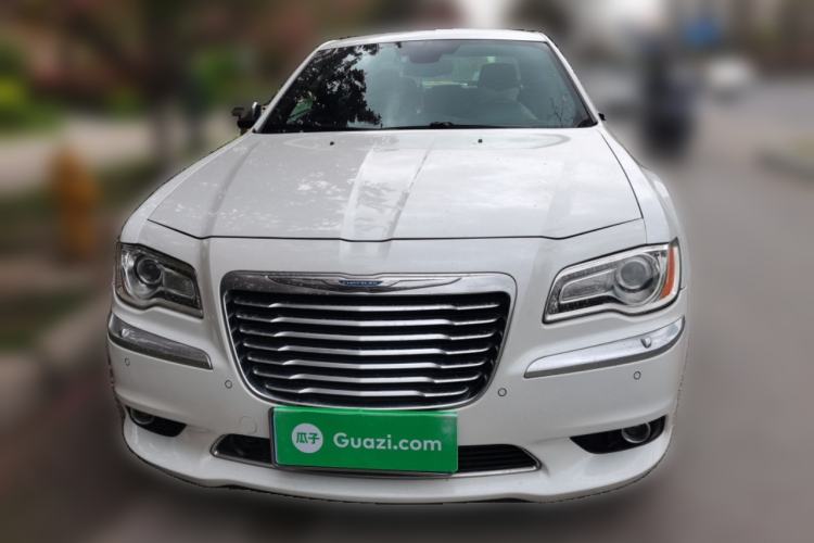 Used Chrysler 300C 2014 3.0L Excellence Edition