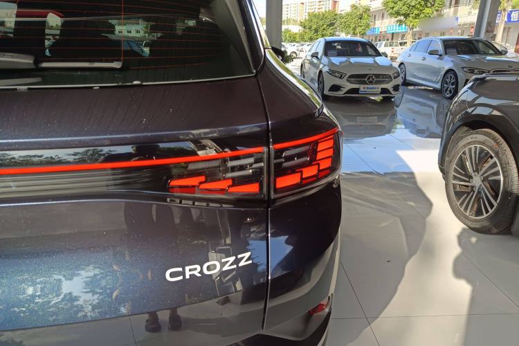 Used Volkswagen ID.4 CROZZ 2025 Pure Edition