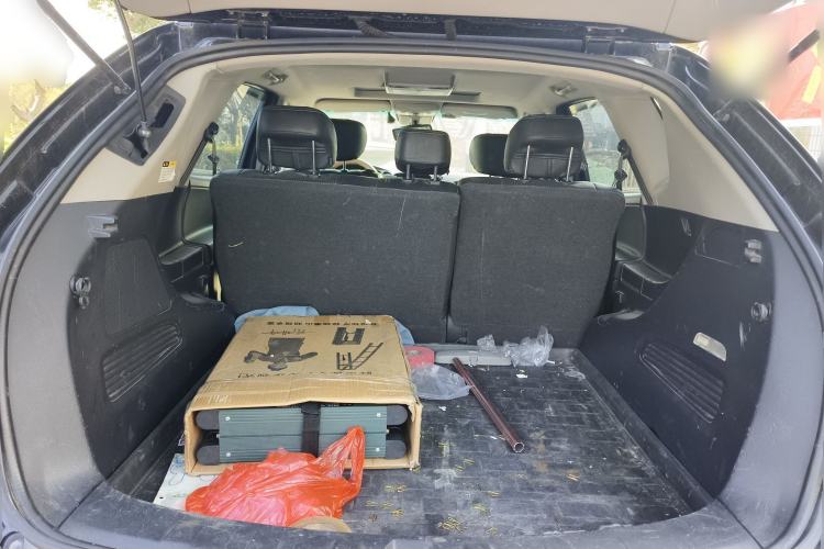 Used Luxgen Great 7 SUV 2012 Limited-Edition Sharp Model 2.2T Two-Wheel Drive Smart Version