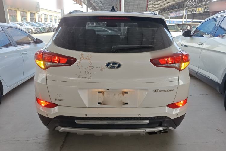 Used Hyundai Tucson 2015 1.6T Dual-Clutch Two-Wheel-Drive Smart Model Rear