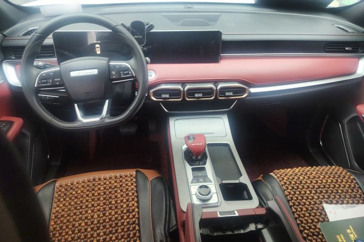 Used JETOUR X70 PLUS 2025 Champion Edition 1.5T DCT Champion PRO 7-Seater Center Console