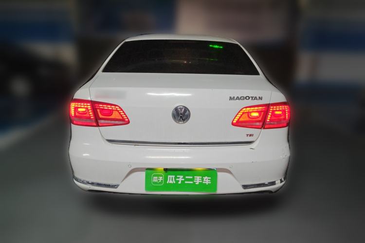 Used Volkswagen Magotan 2012 Revised 1.8TSI Luxury Version
