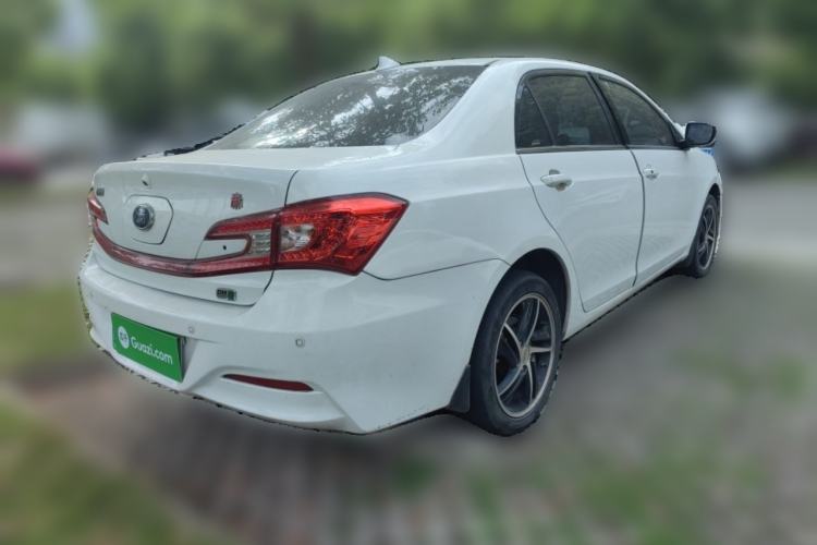 Used BYD Qin New Energy 2014 1.5T Flagship Model Rear Right 45 Deg