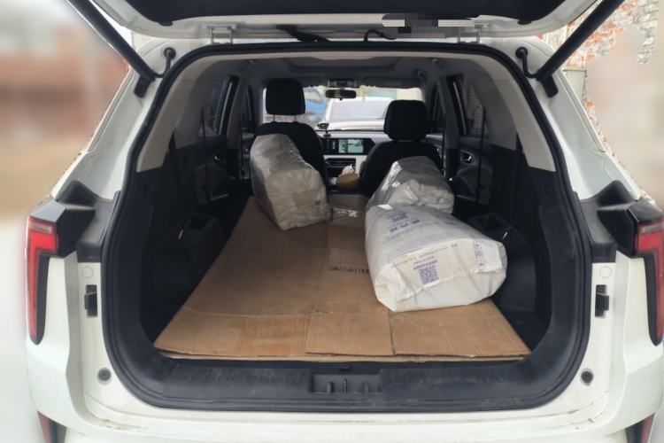 Used JAC X8 E 2024 Joyful Edition 7-Seater
