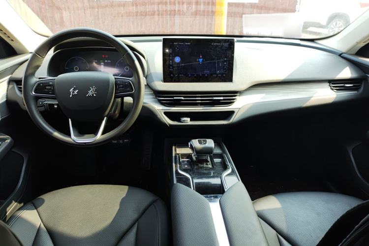 Used Hongqi E-QM5 2023 620km PLUS
