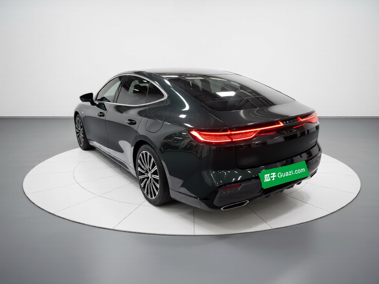 Geely Galaxy 8 2025 130km EM-P Starship Edition — снимка 4
