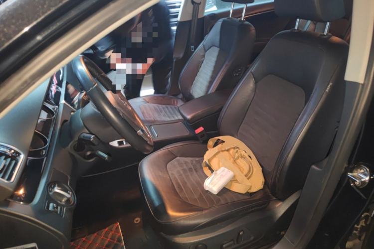 Used Volkswagen Magotan 2016 1.8TSI Luxury Comfort Model Left Front Seat