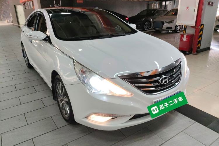 Used Hyundai Sonata 2013 2.0L Automatic Luxury Edition Exterior 1