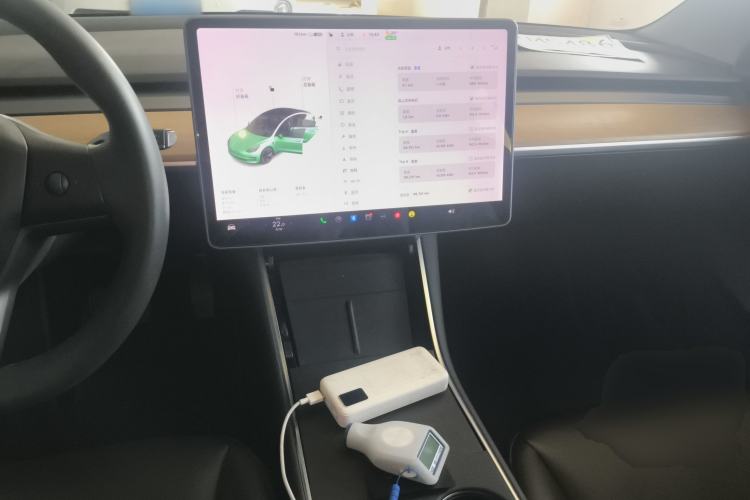 Used Tesla Model 3 2020 Long-Range Rear-Wheel-Drive Version Center Console