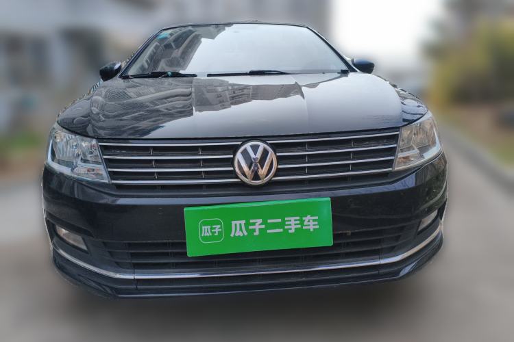 Used Volkswagen Lavida 2015 1.6L Manual Comfort Edition