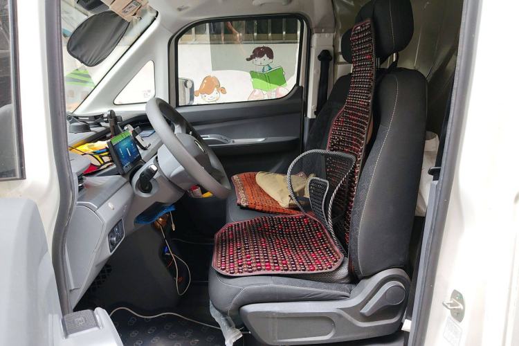 Used Foton Scenic i7 2025 Model—Professional Logistics Short-axle Front-wheel-drive, CATL 43.53 kWh, Zhiyuan Edition, Flat Roof, Single Tire, 2 Seats