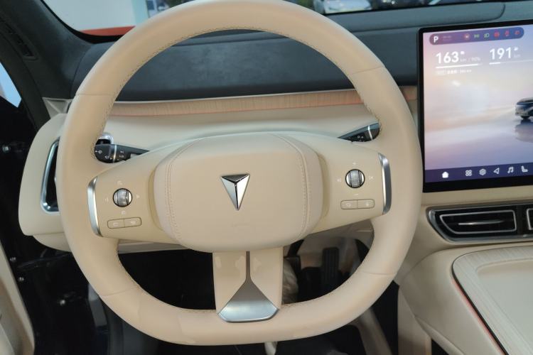 Used Deepal S09 2025 Four-Wheel Drive Ultra+ Custom Edition Steering Wheel