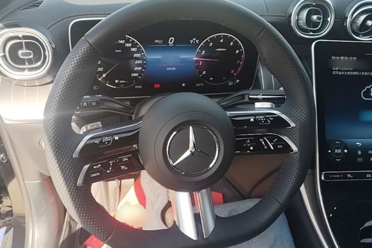 Used Mercedes-Benz GLC 2024 Refreshed GLC 300 L 4MATIC Dynamic Version 5 Seats