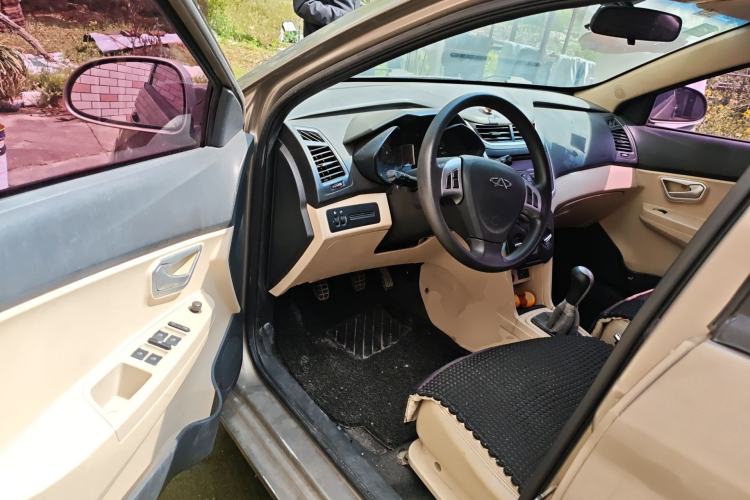 Used Chery Fengyun 2 2013 Hatchback 1.5L Manual Ruiyi Edition
