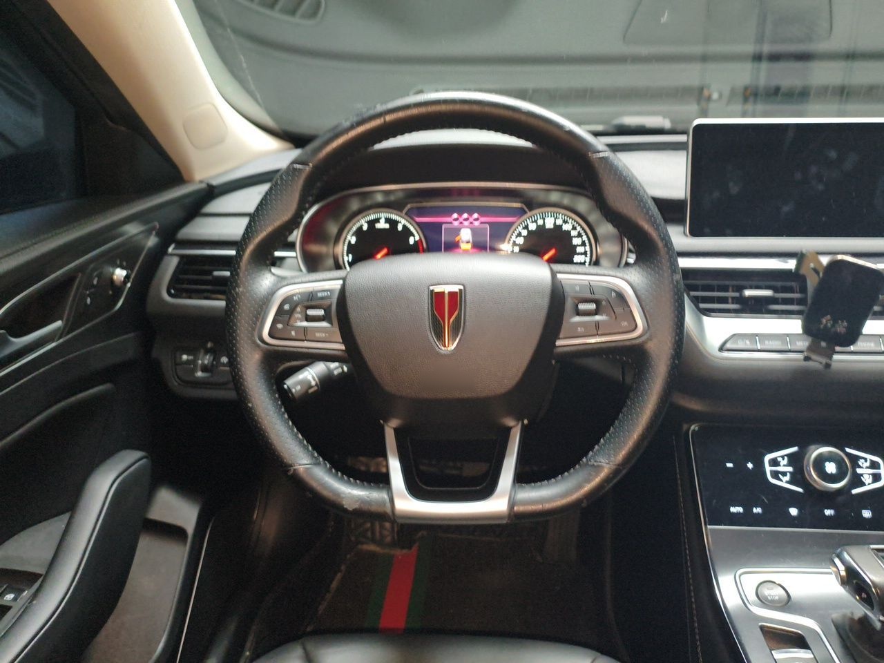 Hongqi H5 2022 Classic Model 1.5T DCT Flagship Edition - Chinese Trim Yun — снимка 10